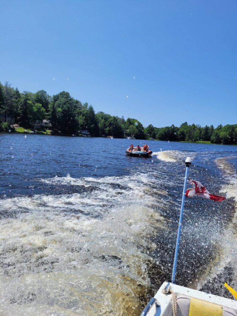 Muskoka Escape Hotel Port Carling Buitenkant foto