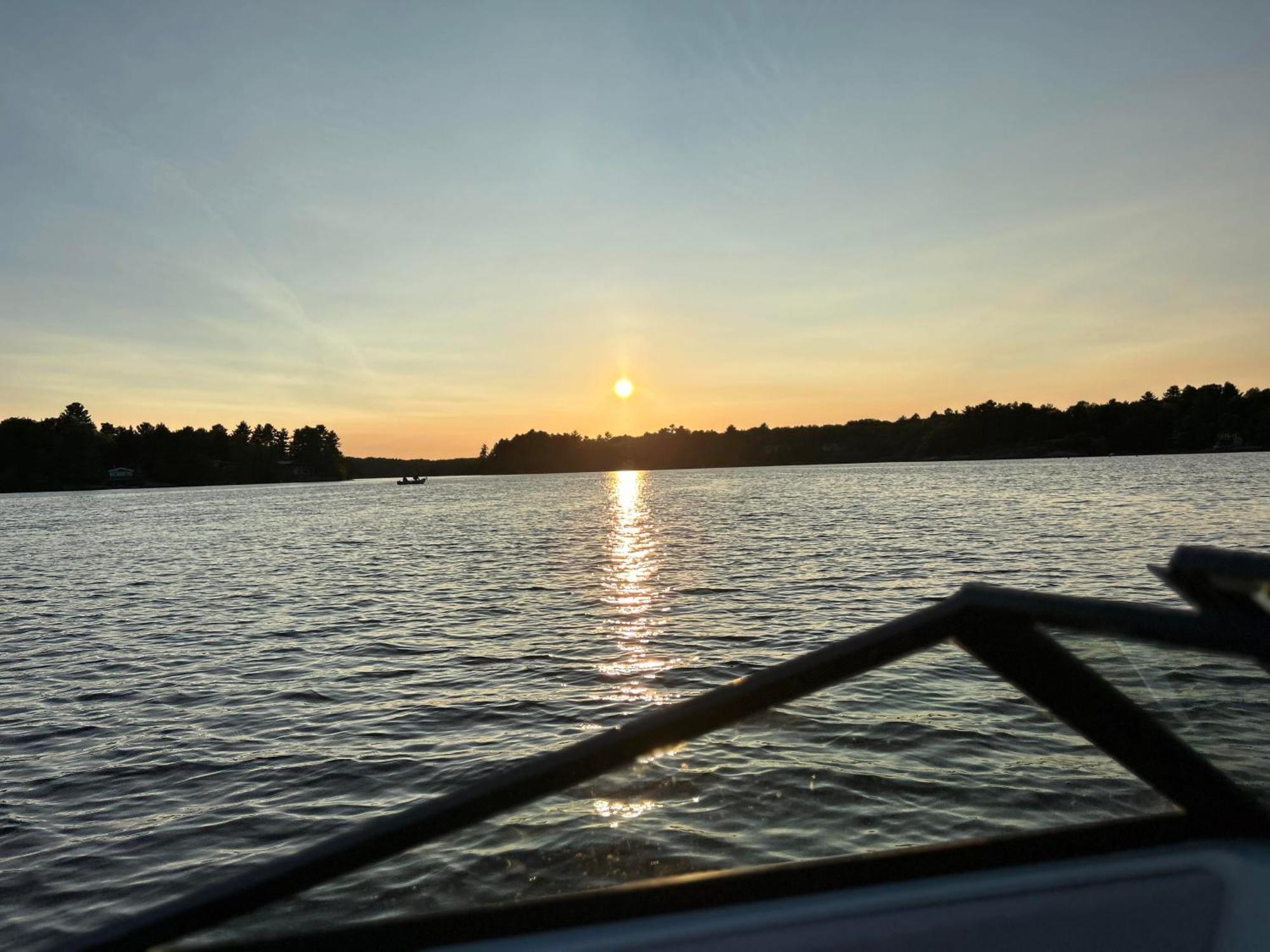 Muskoka Escape Hotel Port Carling Buitenkant foto